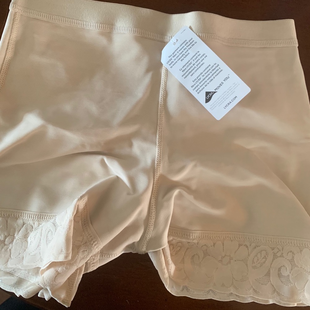 Fiorella Shapewear Butt lifter enhancer powernet